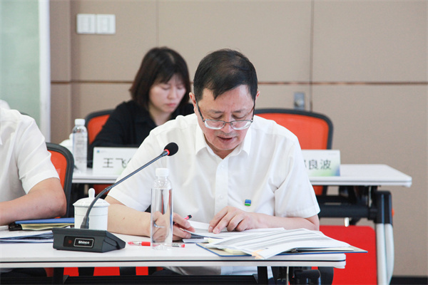 1728441928120608.jpg 一、集团战略市场部汇报集团2024年上半年度营业运营情形.jpg