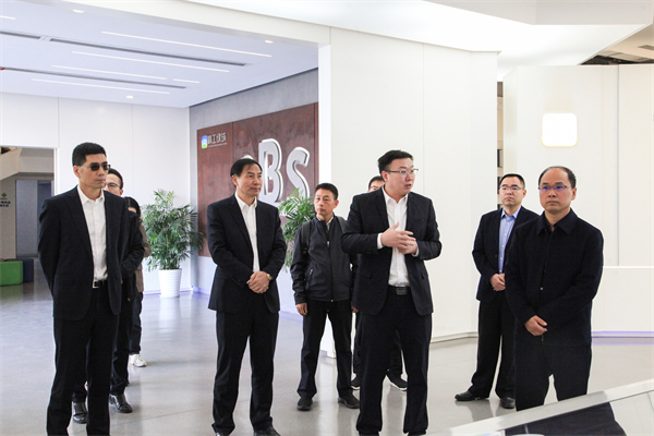 1705907703117448.jpg IMG_9330.jpg